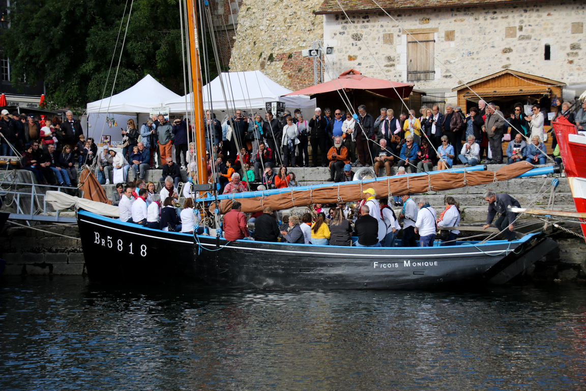 Fête de la crevette à Honfleur